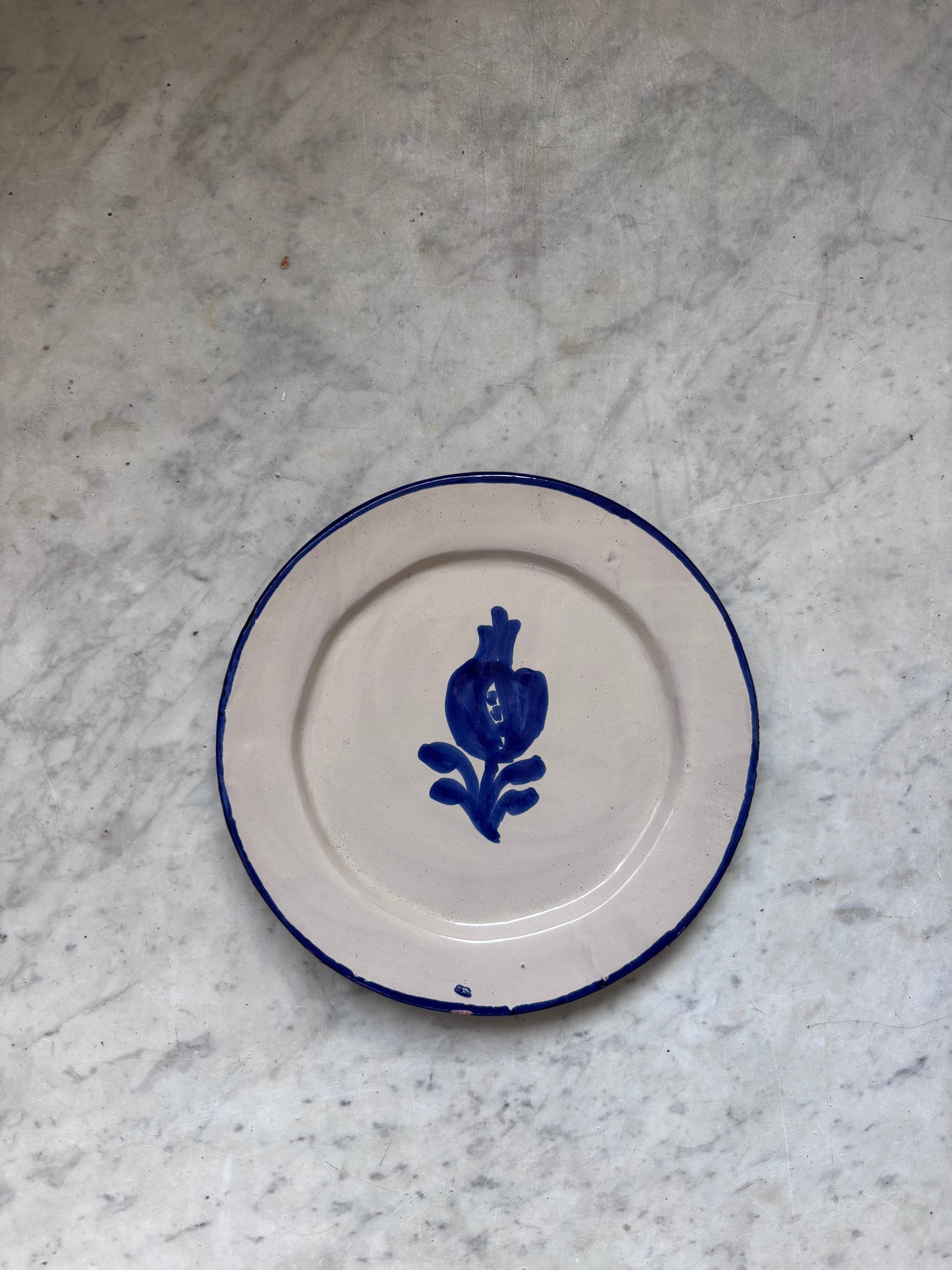 Small dining plate flower