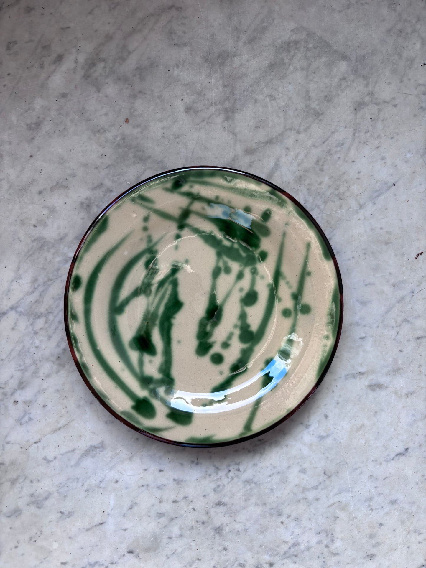 Large dining plate green splash